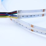 Color flexible de las luces de tira de la MAZORCA de DC24V RGB+CCT que cambia los 5M